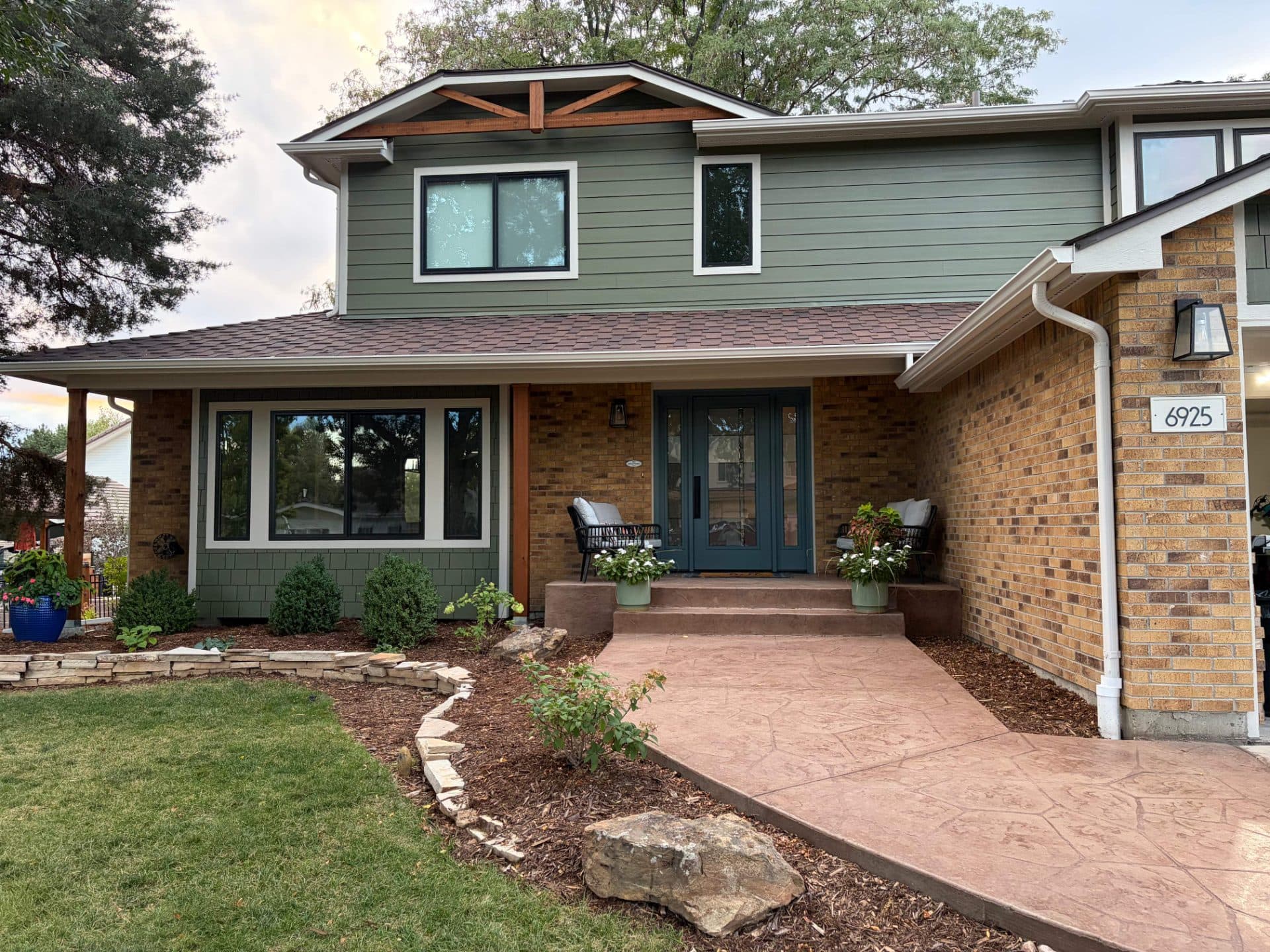 Front angle of the new James Hardie siding in Arvada, CO.