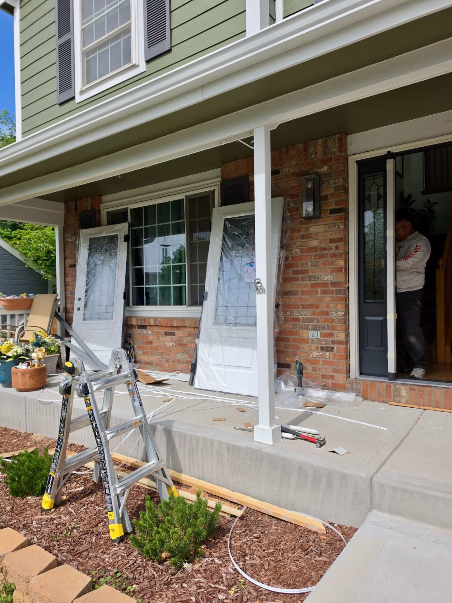 James Hardie Siding, ProVia Front Door, and Gutters in Highlands Ranch — photo 4